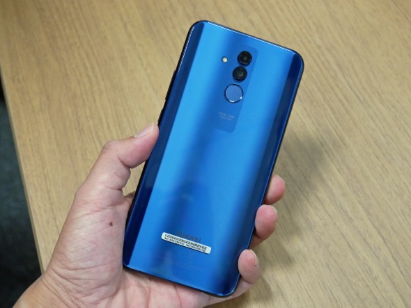 インもアウトもデュアルカメラでサンキュッパ――「HUAWEI Mate 20 lite