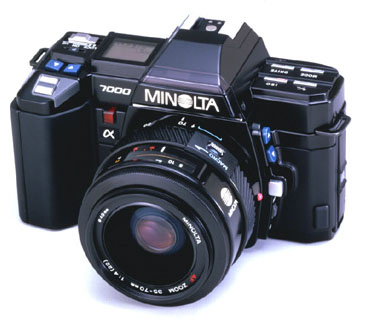 コニカミノルタ、カメラから撤退 ソニーが「α」を継承 - ITmedia NEWS