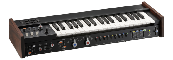 コルグの伝説的技術者、1973年のアナログシンセ名機「miniKORG 700