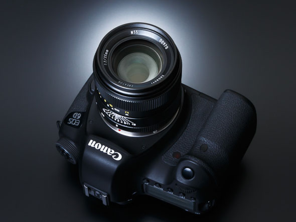 B級とは侮れない中国製レンズの深みと味わい――中一光学「CREATOR 35mm