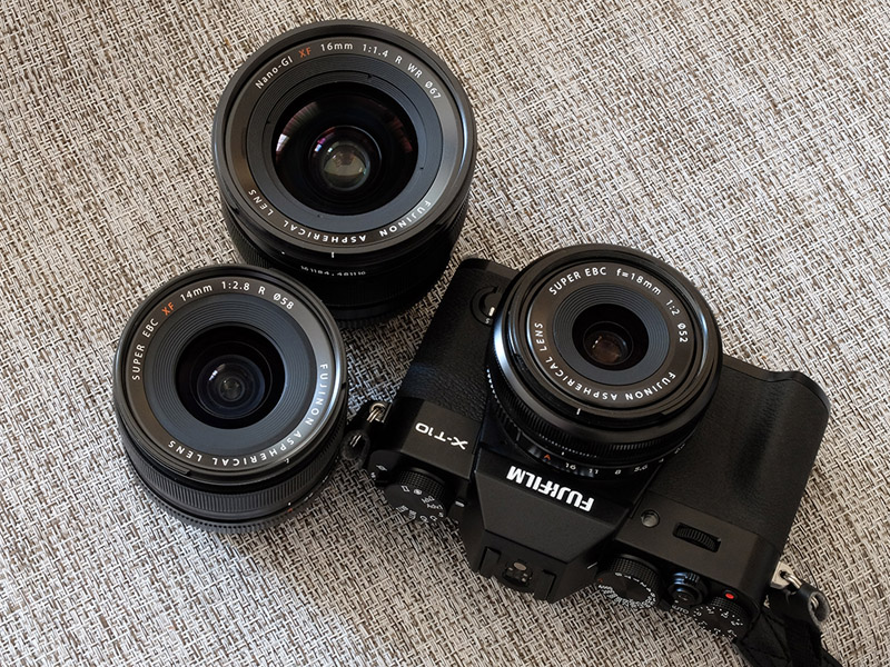 FUJIFILM X-T10」のレンズ選び 広角単焦点レンズ編 - ITmedia NEWS