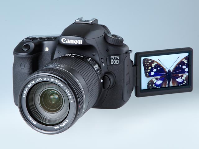 バリアングル液晶付きの多機能一眼レフ――キヤノン「EOS 60D」（1/4