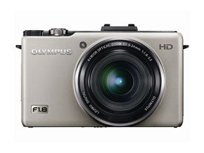 オリンパス、限定カラーの「OLYMPUS XZ-1」プレミアムキット - ITmedia