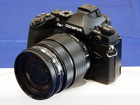 写真で見る、「OLYMPUS OM-D E-M1」 - ITmedia NEWS