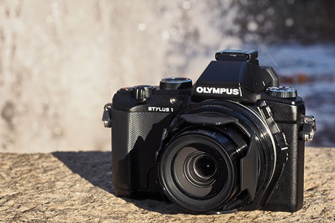 万能感の高い 1/1.7型 搭載機の最高峰――オリンパス「STYLUS 1」（1/5