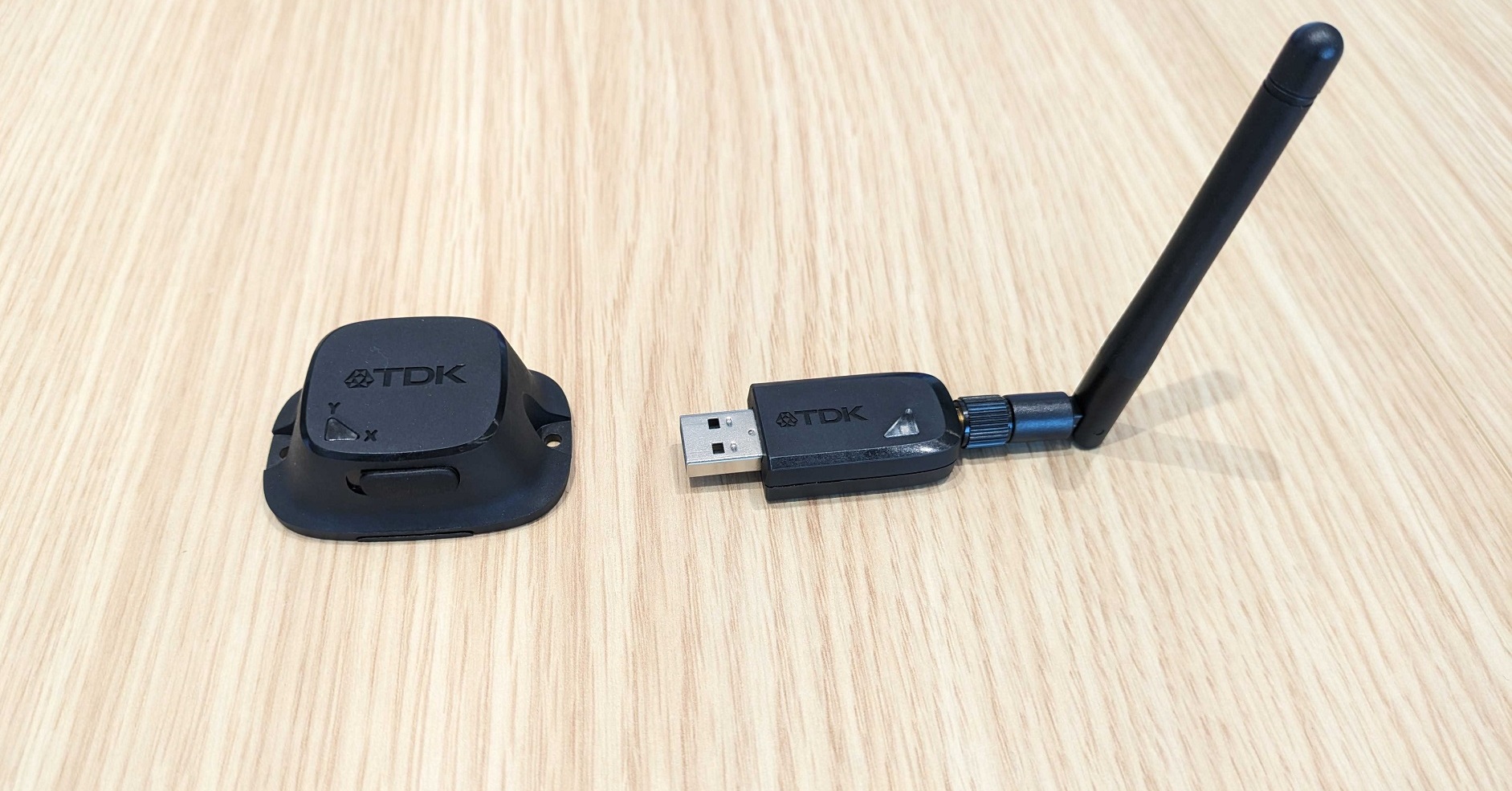 世界初」AI搭載の無線センサーモジュールで予知保全、TDK：TIと共同