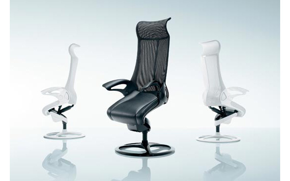 オカムラ、“ロボットお母さんチェア”「Leopard」を発売：仕事耕具