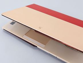 写真で見る「Floral Kiss」2014年夏モデル――“女性を輝かせるPC”とは