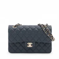 シャネル マトラッセ23 スモール キャビアスキン ダブルフラップ