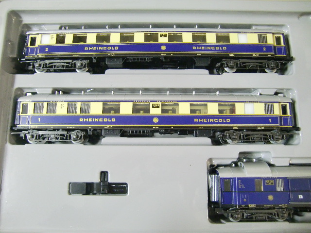 旧ドイツ国鉄 ラインゴルト客車セット No.4228 | レオ ウエブショップ