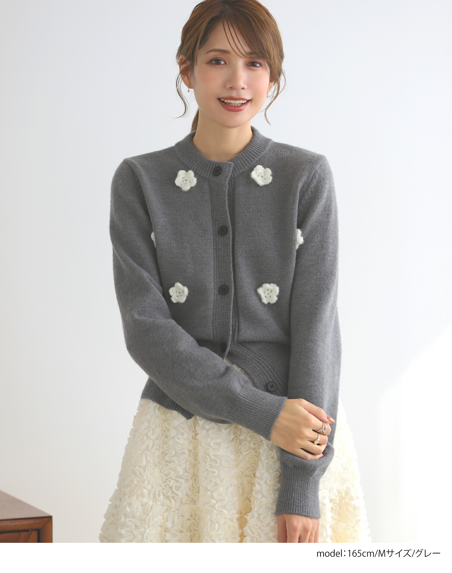 60％OFF【5980円→2392円】□フラワーカーディガン ニット 花柄 長袖