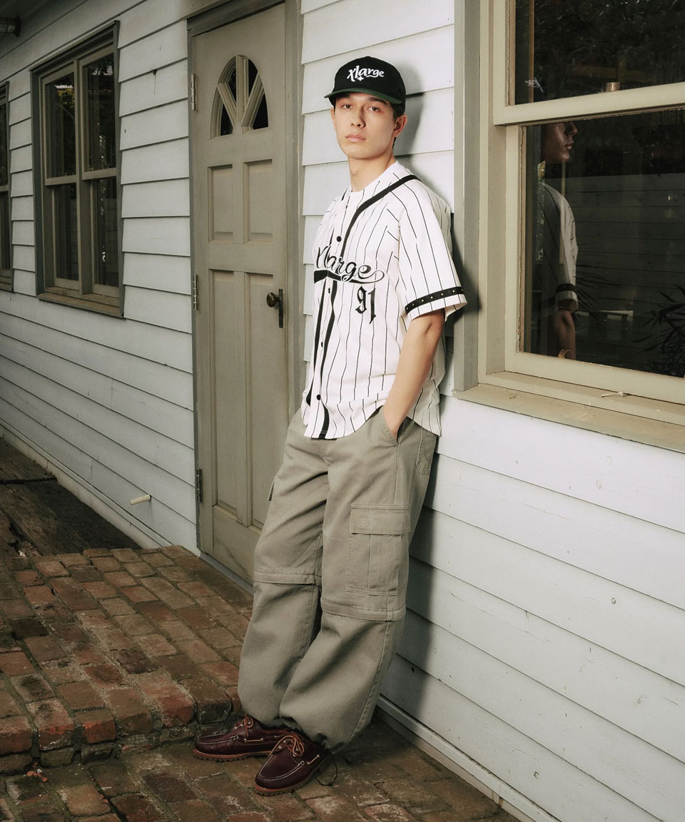 XLARGE / STUDDED BASEBALL JERSEY