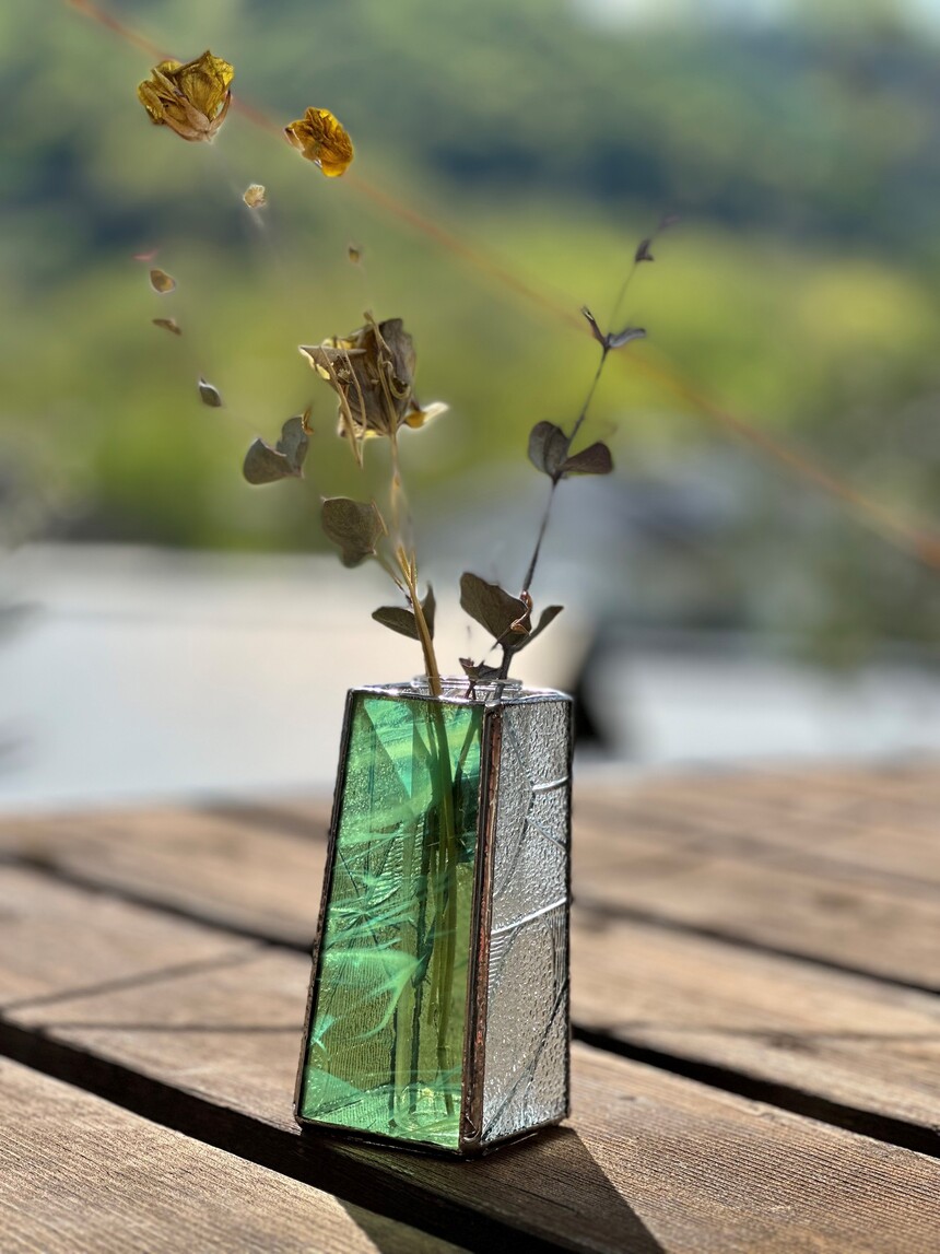 楽天市場】【ふるさと納税】レトロ昭和ガラスのステンドグラス一輪挿し