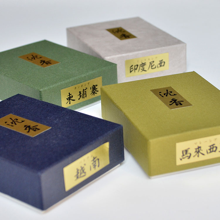 楽天市場】香貴特撰 香木刻 沈香「カンボジア」13g・香炭入【お焼香