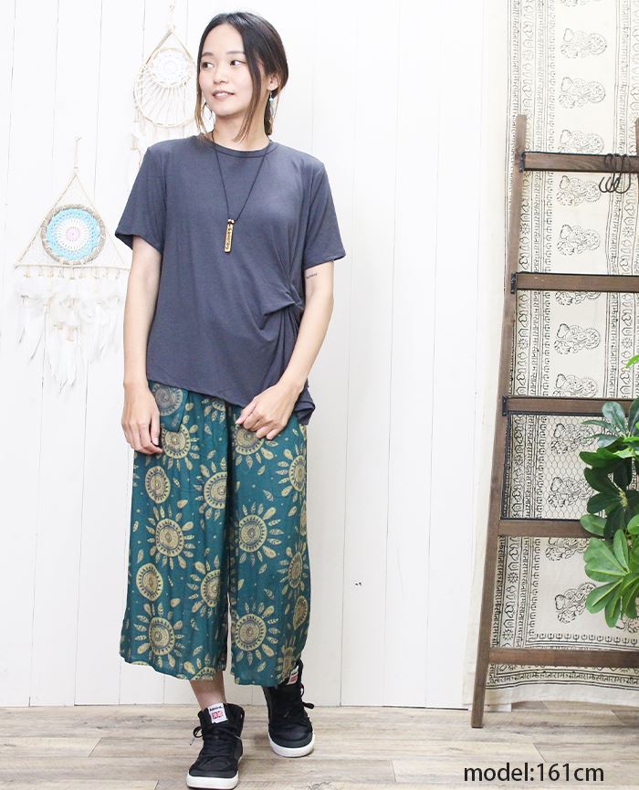 タイパンツ ワイド ガウチョ ハーフ ！さらさら レーヨン エスニック柄