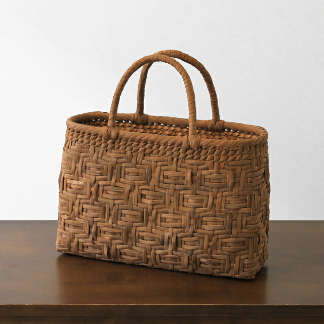 楽天市場】連続桝網代編みやまぶどう籠(横長/中サイズ)(約)幅33×マチ9