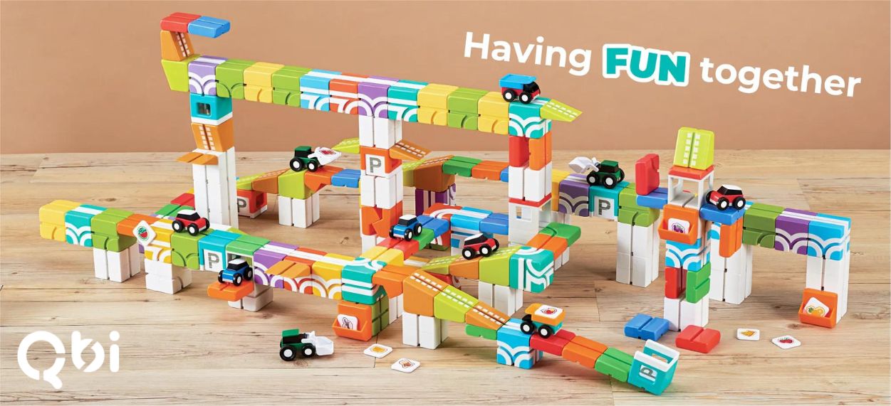 楽天市場】Qbi レインボー PLUS 3歳以上対象 ブロック・パーツ21個 車3