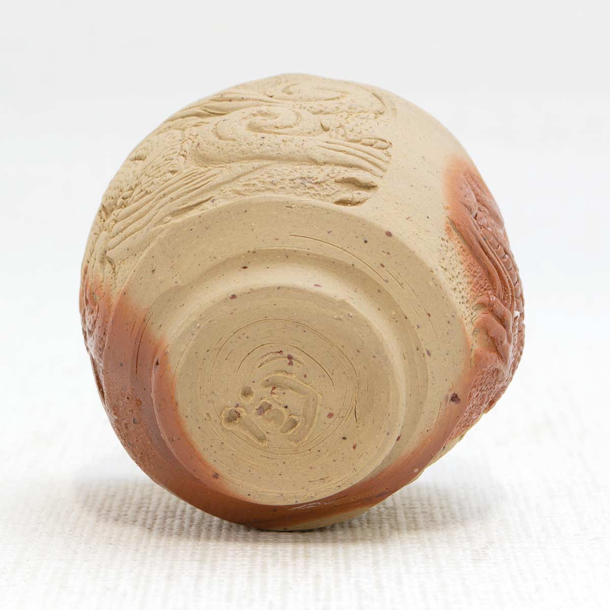 楽天市場】備前焼 ぐいのみ 小西陶藏作 備前焼緋襷 備前焼ひだすき