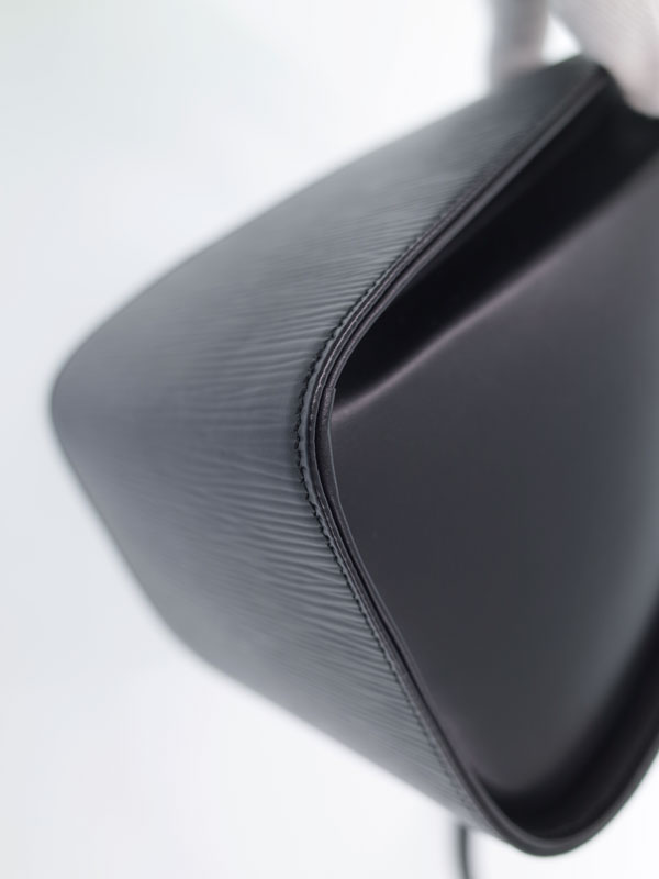 LOUIS VUITTON】ルイヴィトン『エピ ミニュイ』M52392 レディース