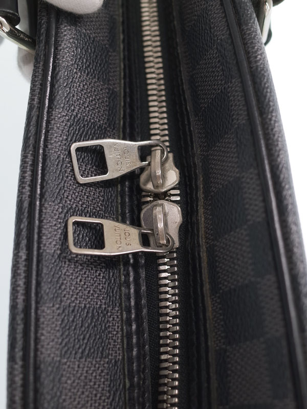 LOUIS VUITTON】ルイヴィトン『ダミエ グラフィット ヨーン』N48118