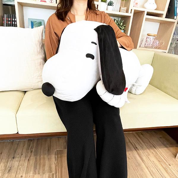 SNOOPY特大 ぬいぐるみ横にし70センチ座位60センチ 【公式通販】