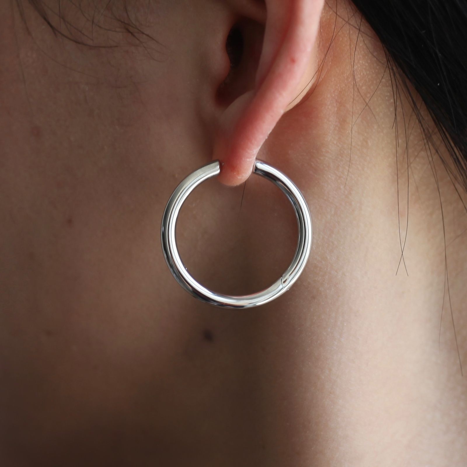 TOMWOOD - 【残りわずか】Classic Hoops Large(GOLD) | ACRMTSM ONLINE