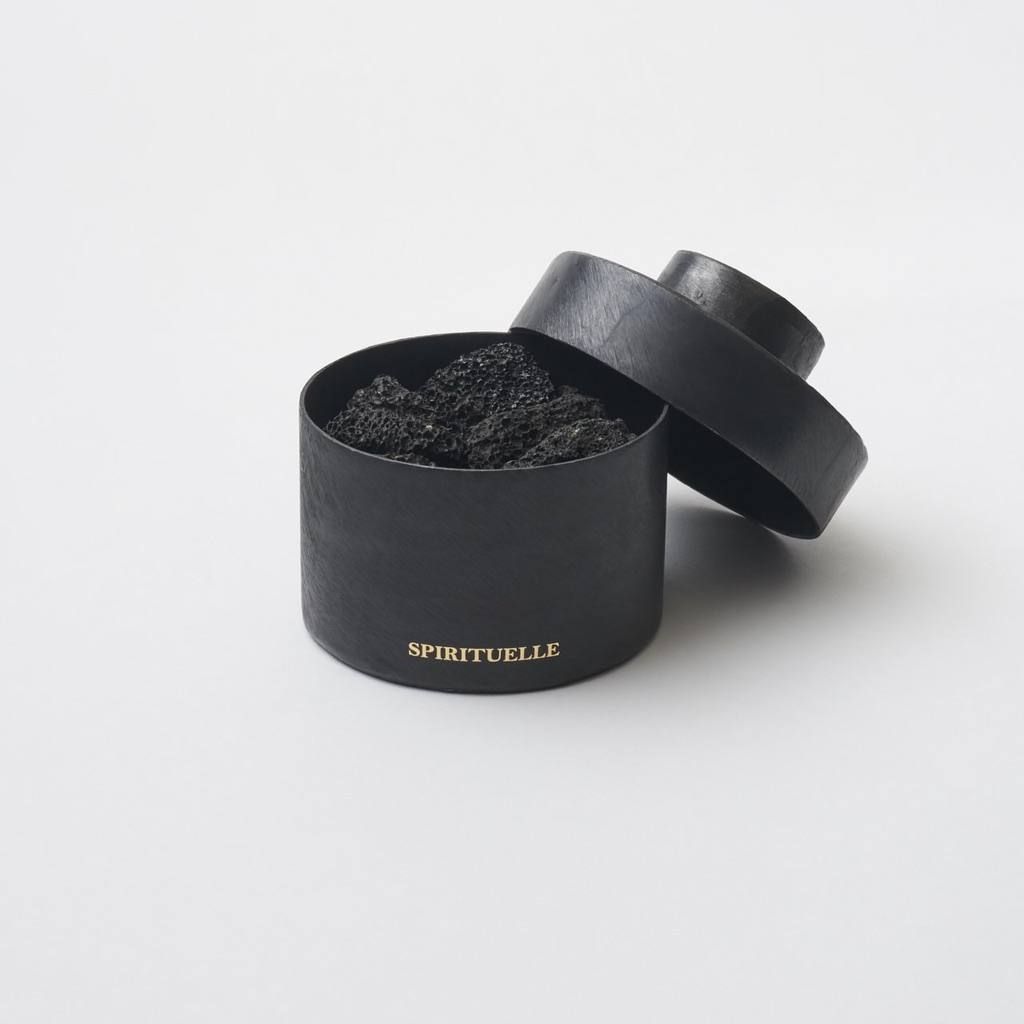 MAD et LEN (マドエレン) -「BLACK CHAMPAKA / ブラックシャンパカ