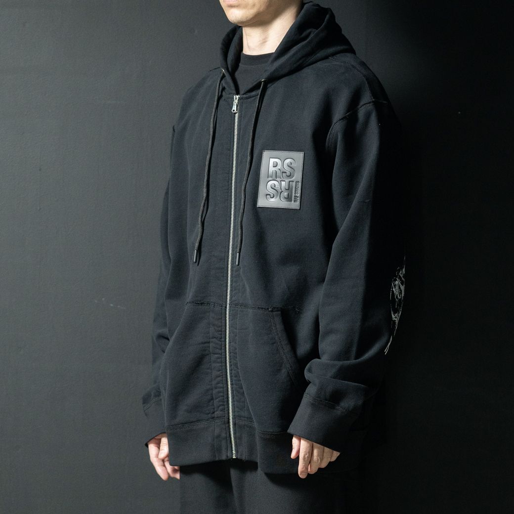 RAF SIMONS - Zipped hoodie with RS hand signs on sleeves | ALTERFATE