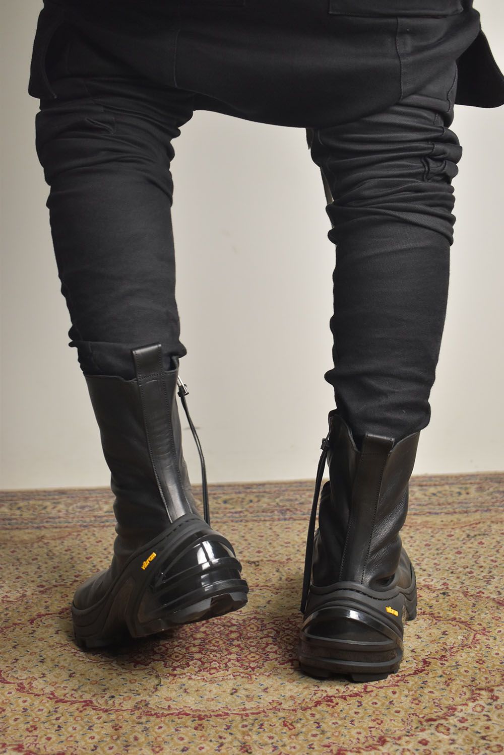 prasthana - Over Lock Side Zip Boots_Maryam Horse Front 