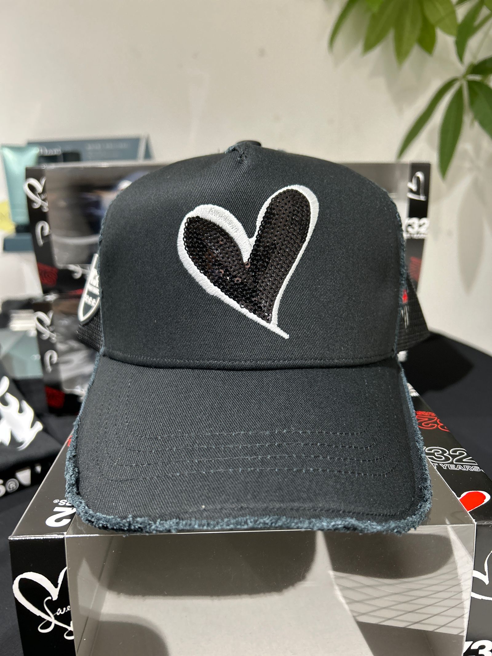 SY32 by SWEET YEARS - 限定コラボCAP COLLABORATION MESH CAP 黒