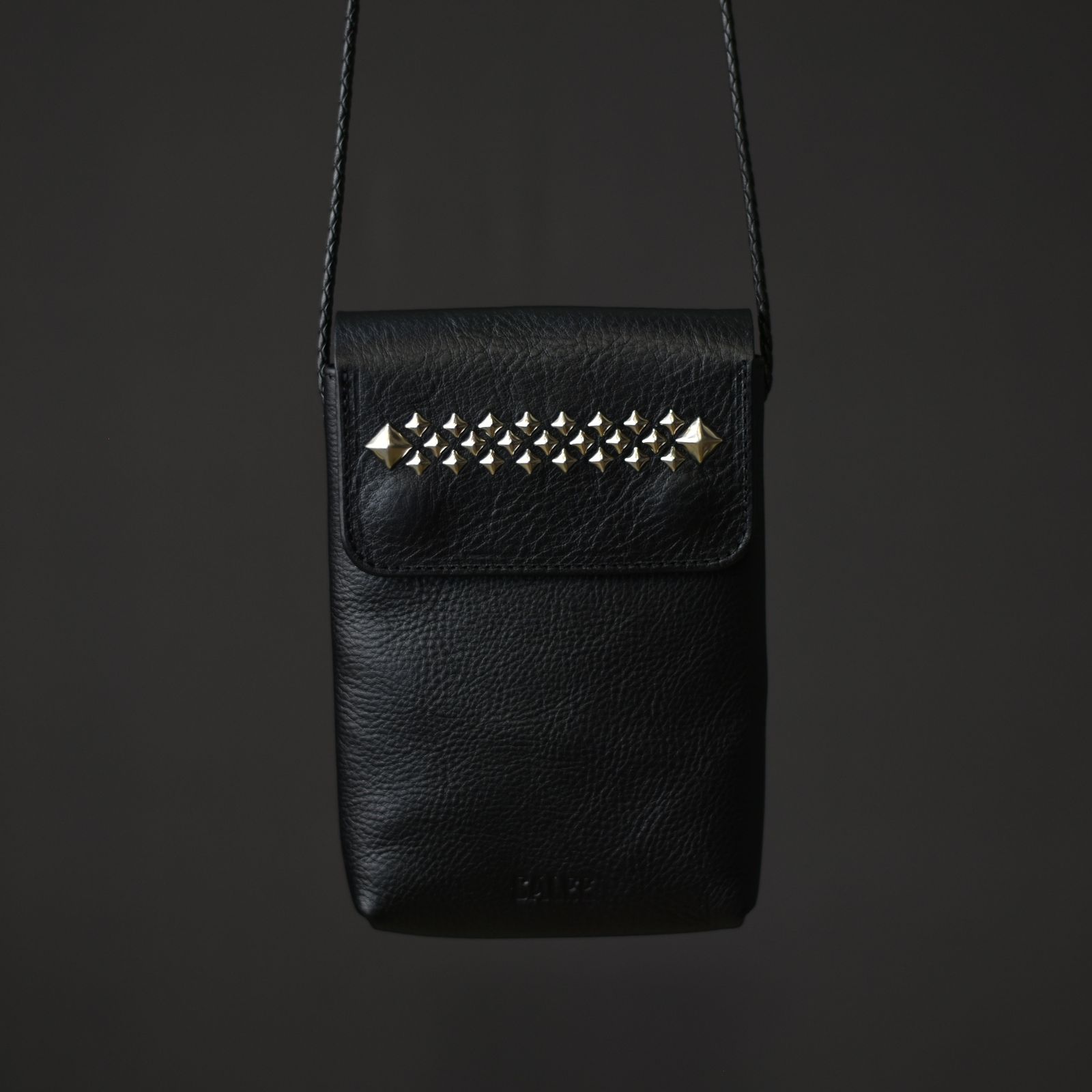 CALEE - STUDS LEATHER SHOULDER POUCH (BLACK) / スタッズレザー