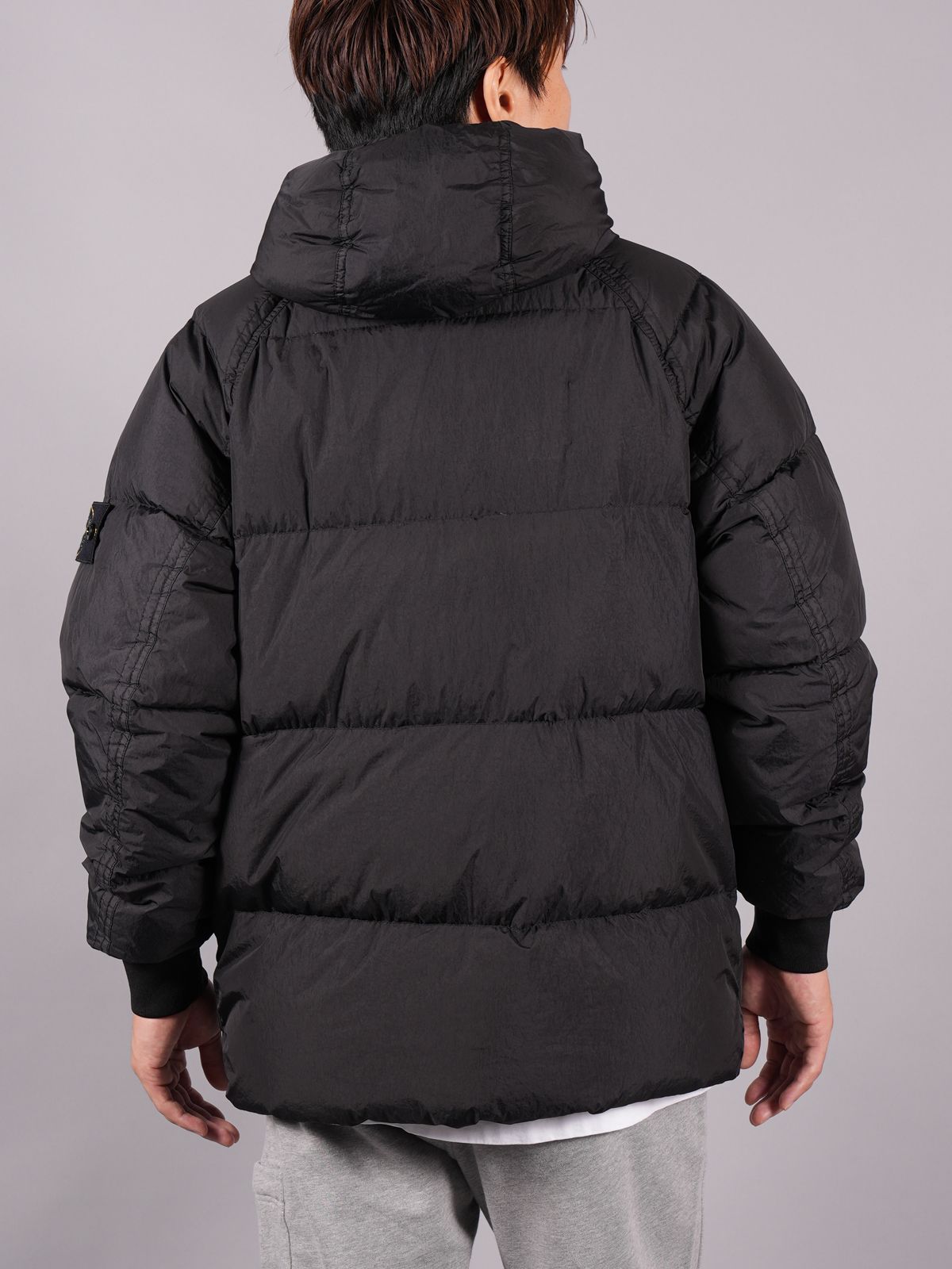 STONE ISLAND / ストーンアイランド / 23秋冬コレクション | Confidence