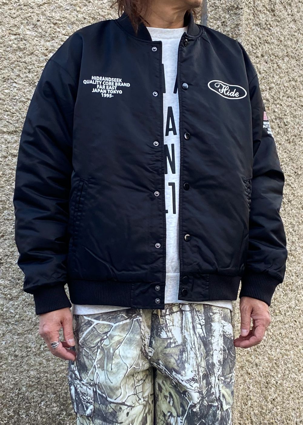 HIDE AND SEEK - Stadium Jacket (BLACK) / オリジナル ナイロン