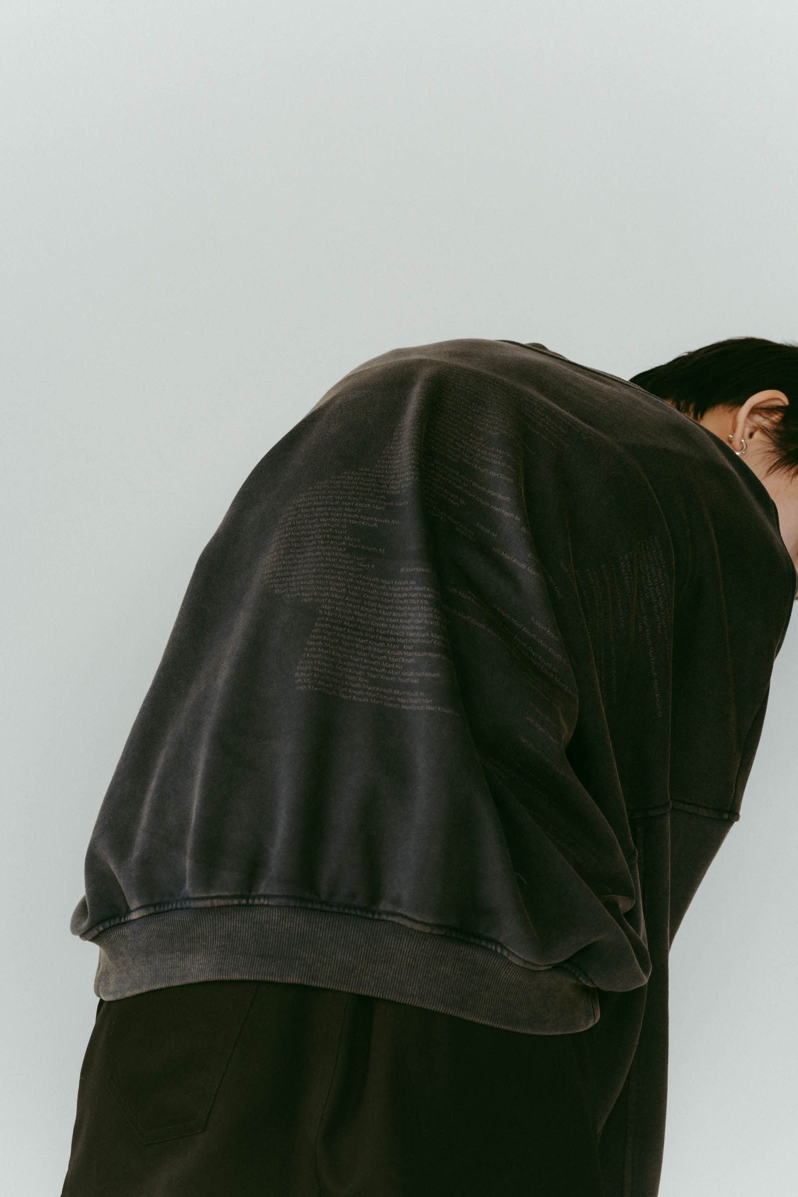 Knuth Marf - Kerror design sweat(unisex) (Navy) / Kエラーデザイン