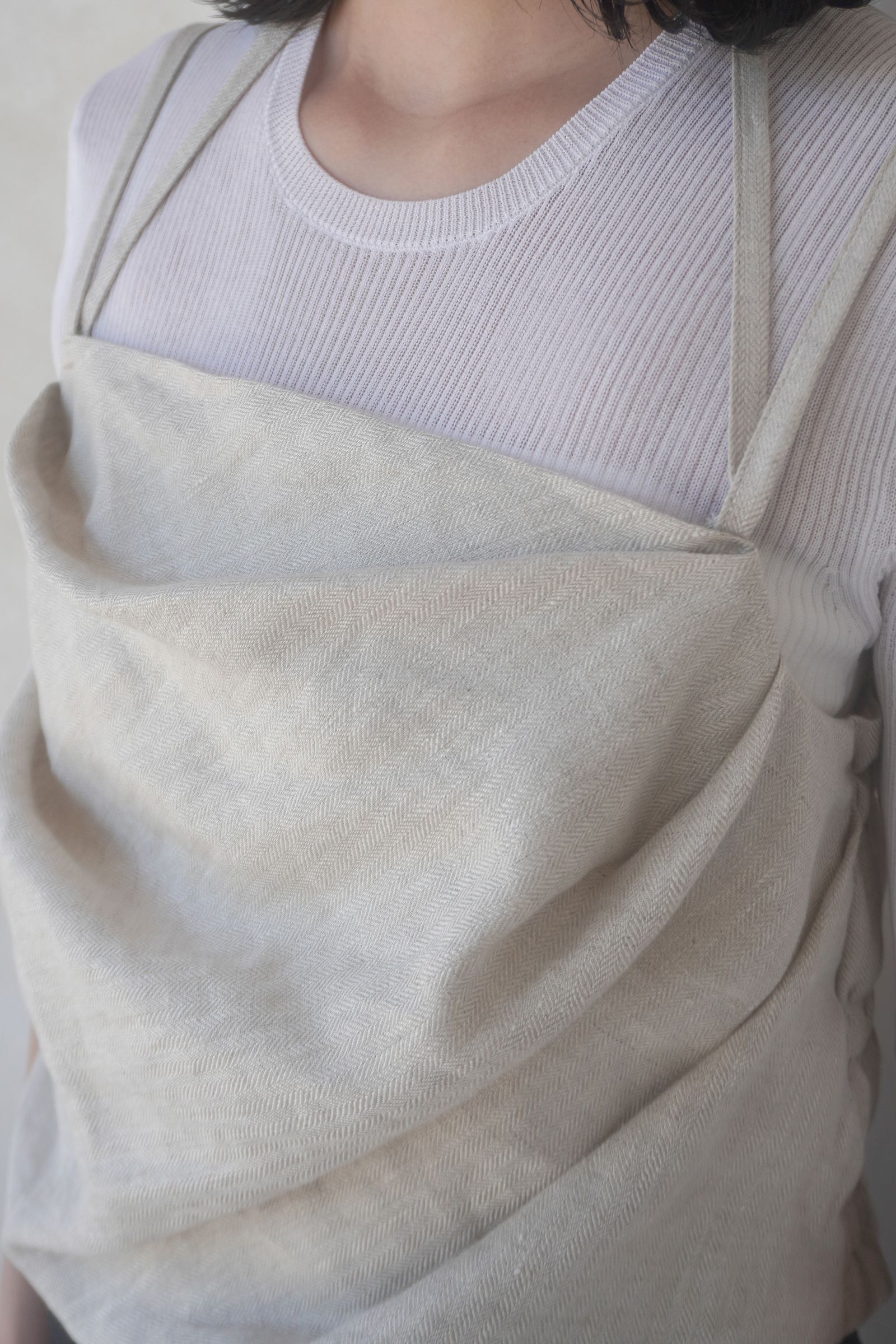 VERSEAU - ウォッシャブルリネンバルーンドレープキャミソール