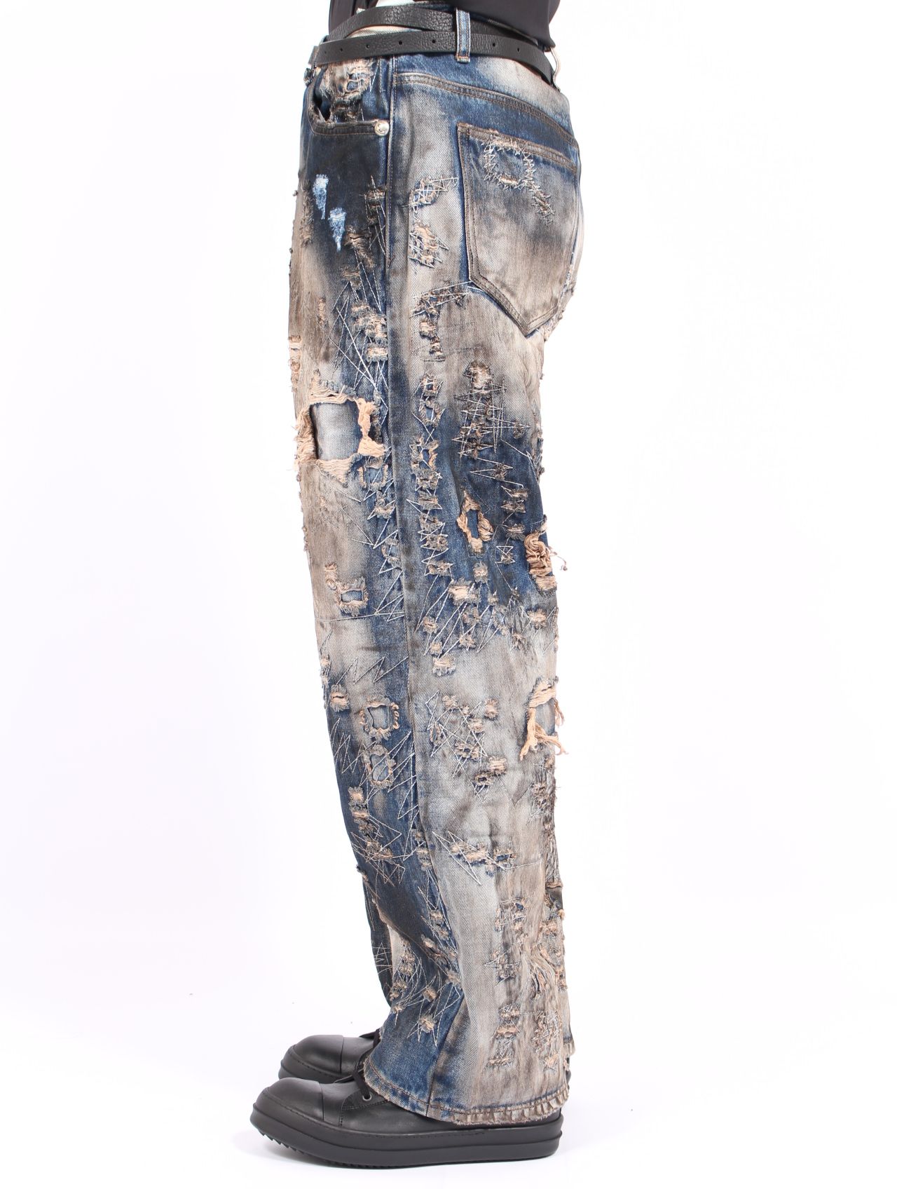 Thug Club - 【25AW】ハードウォッシュド ダメージ デニム パンツ