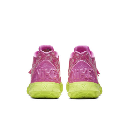 国内9月6日発売予定】 スポンジボブ × ナイキ カイリー 5 