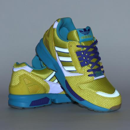 国内6月14日発売予定】 アトモス × アディダス オリジナルス ZX8000 