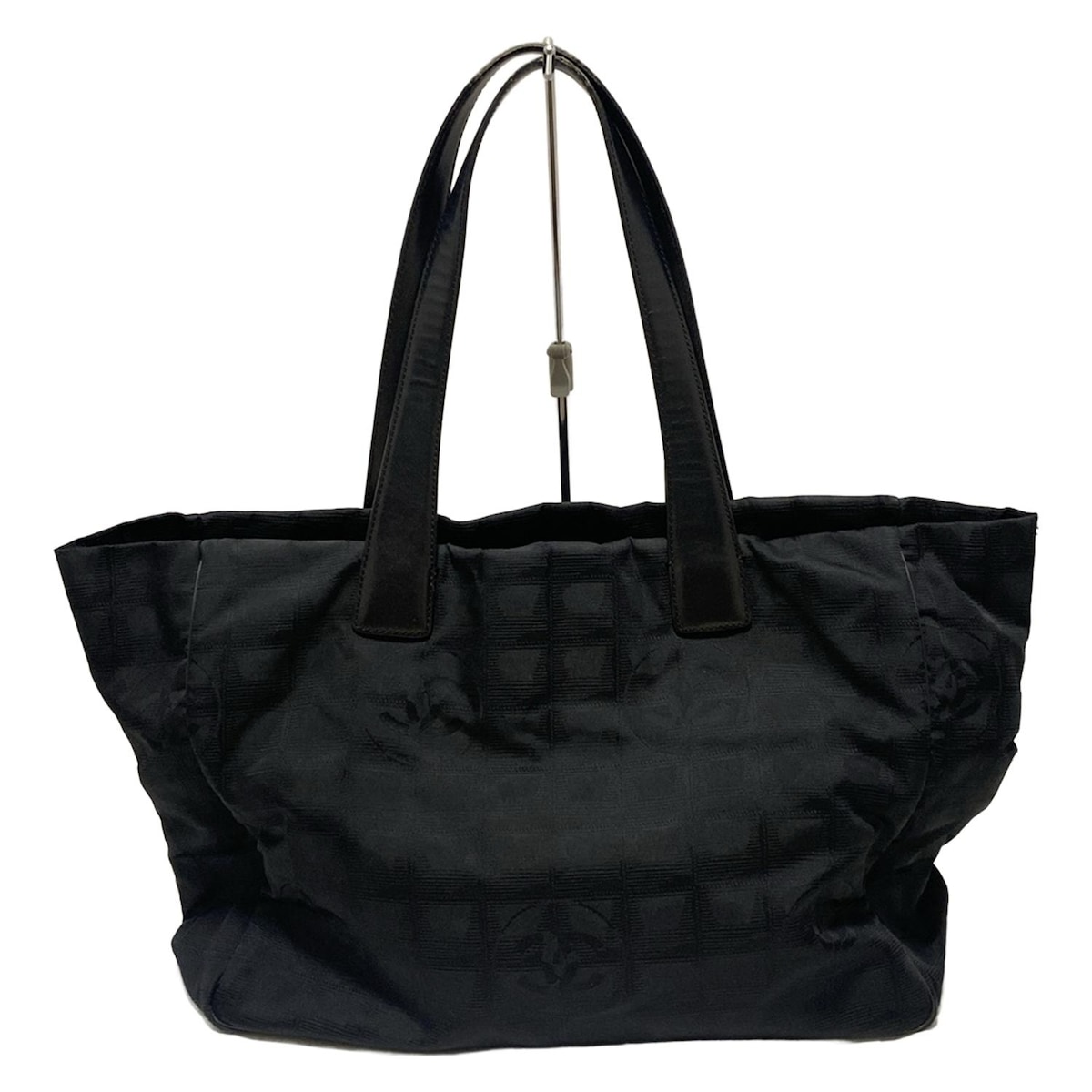 ニュートラベルライントートMMのトートバッグの買取【ブランディア