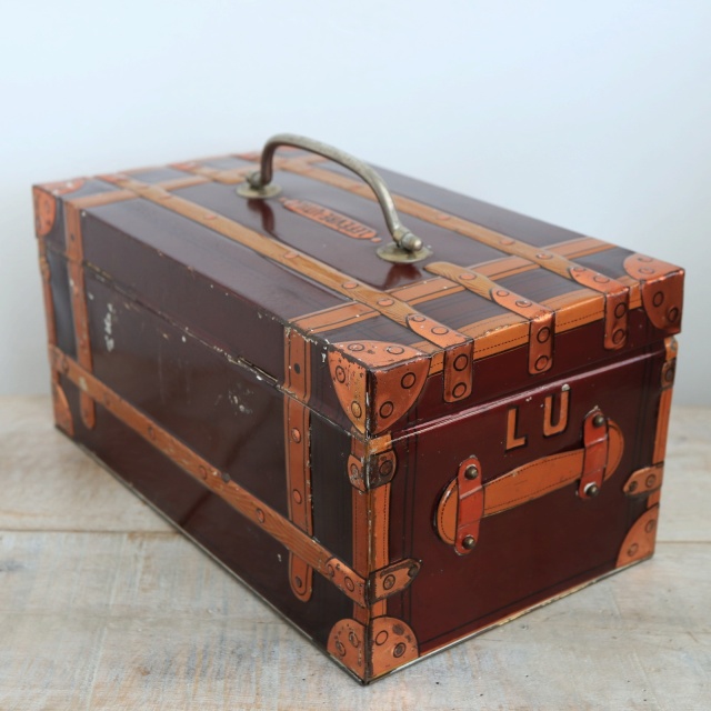 LU ビスケット アンティーク トランク 缶 LEFEVRE-UTILE