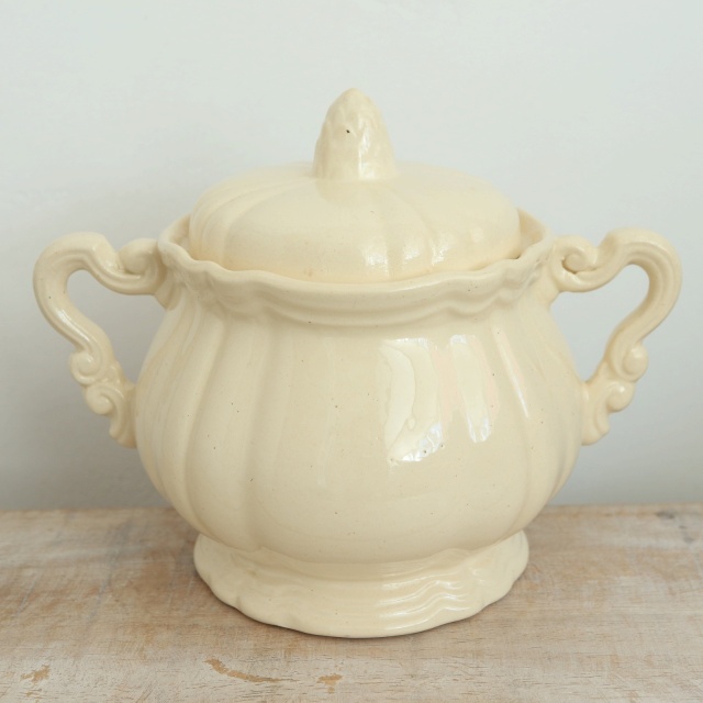 アンティーク シュガーポット 花リム Ivoire フランス サルグミンヌ製