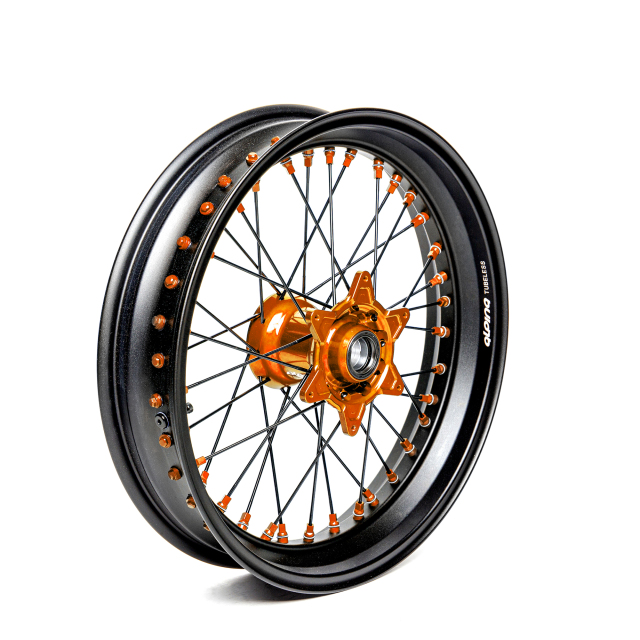 前後セット）KTM用アルピナモタードチューブレスホイール alpina