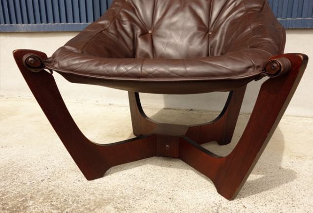 ノルウェー製ビンテージ本革椅子LUNAチェア｜アンバーデザイン