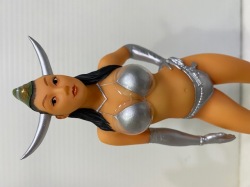 開封品☆箱入☆小池栄子☆人形☆2000体限定 20．2cm