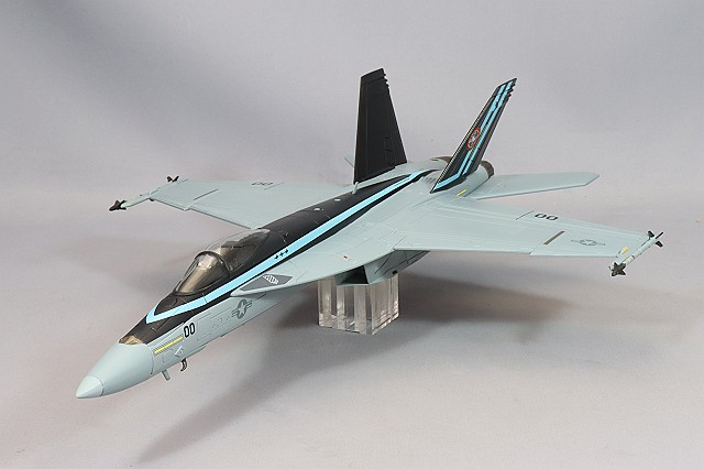 JCW 1/72 F/A-18E スーパーホーネット 