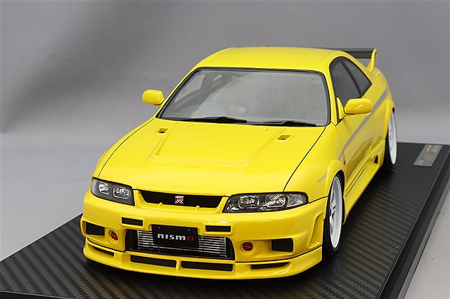 イグニッションモデル 1/18 GReddy GT-R (BCNR33) シルバー