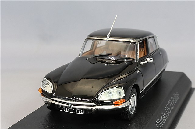 ノレブ 1/43 シトロエン DS 23 ブレーク 1974 メタリックデルタブルー