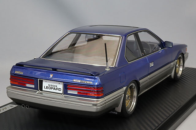 イグニッションモデル 1/18 日産 レパード 3.0 アルティマ (F31