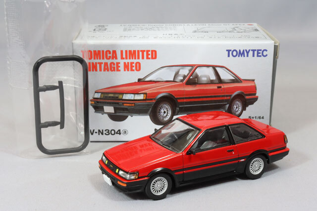 トミカリミテッドヴィンテージ NEO 1/64 トヨタ カローラ レビン 2ドア