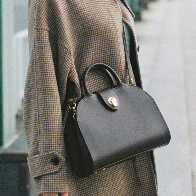HAND BAG レザープロダクト LONA